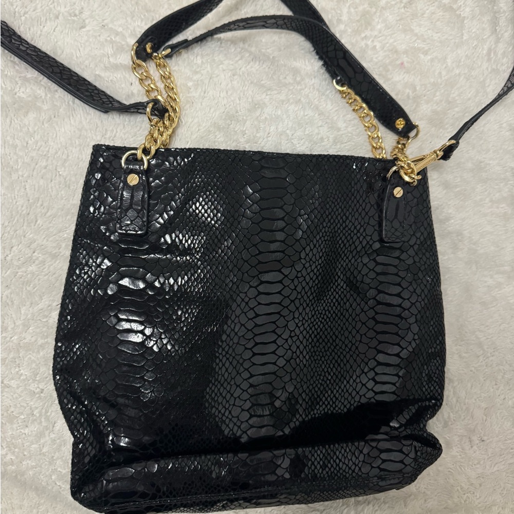 Michael Kors Black and‎ Gold Snake-Pattern Shoulder Bag - Picture 7 of 7